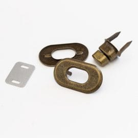 zapinanie-na-tasku-bronz-21x37mm