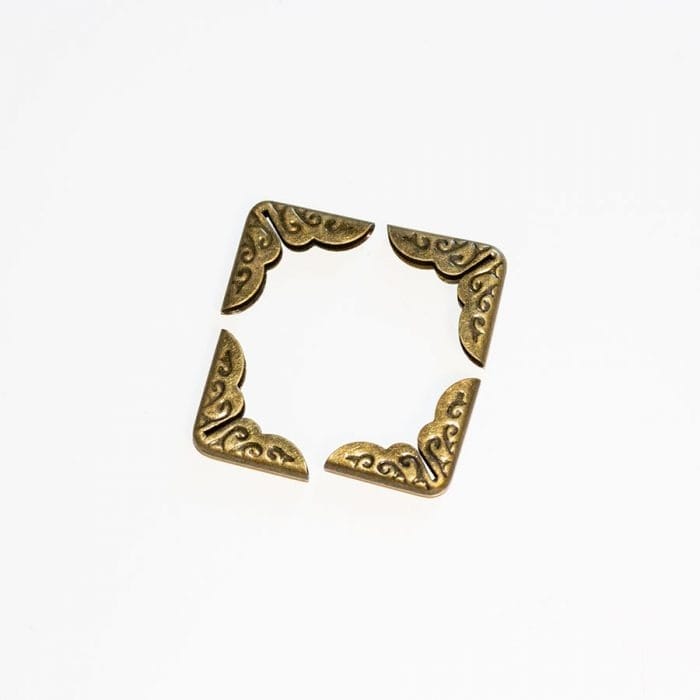 Ozdobné rohy 14 x 14 mm farba bronz