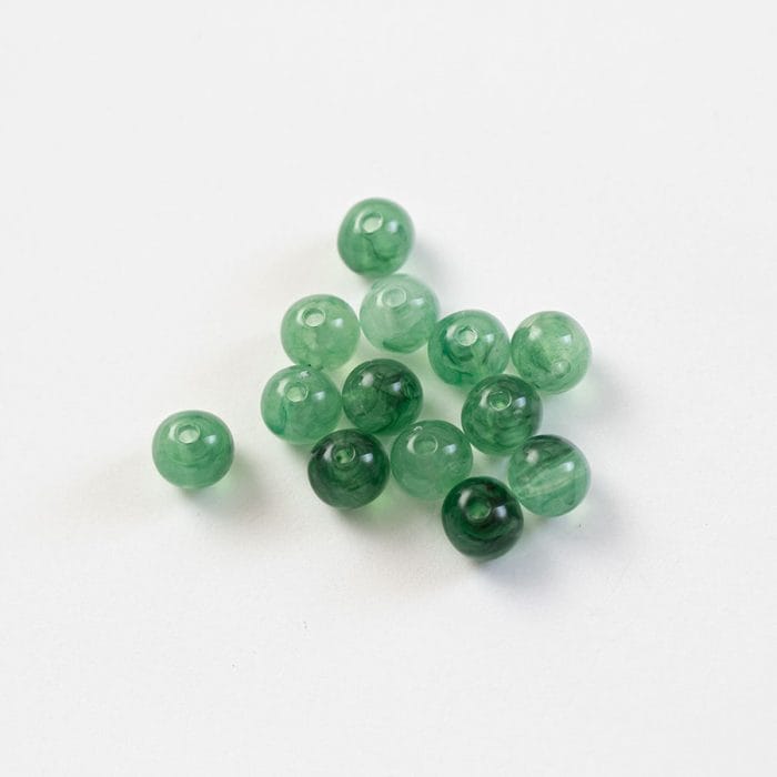 Plastové korálky mliečne 8 mm farba tmavé jade