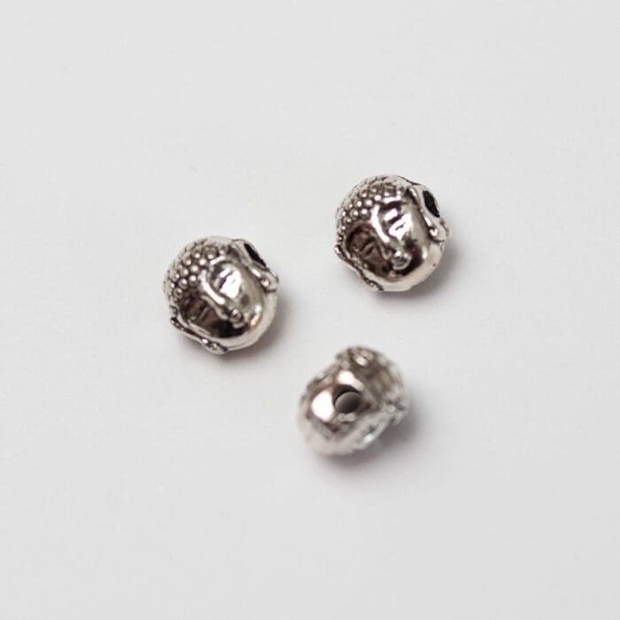 Kovová korálka Buddha 7 x 7 mm farba strieborná